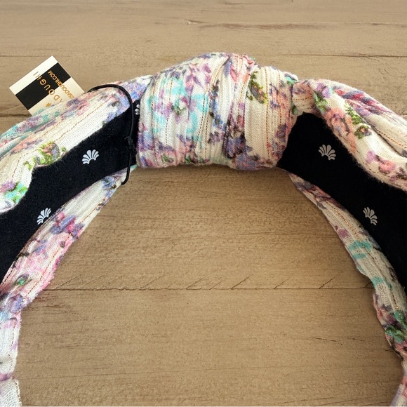 Lele Sadoughi X LoveShackFancy Printed Veronica Bow Headband in Positano Blue main image 9